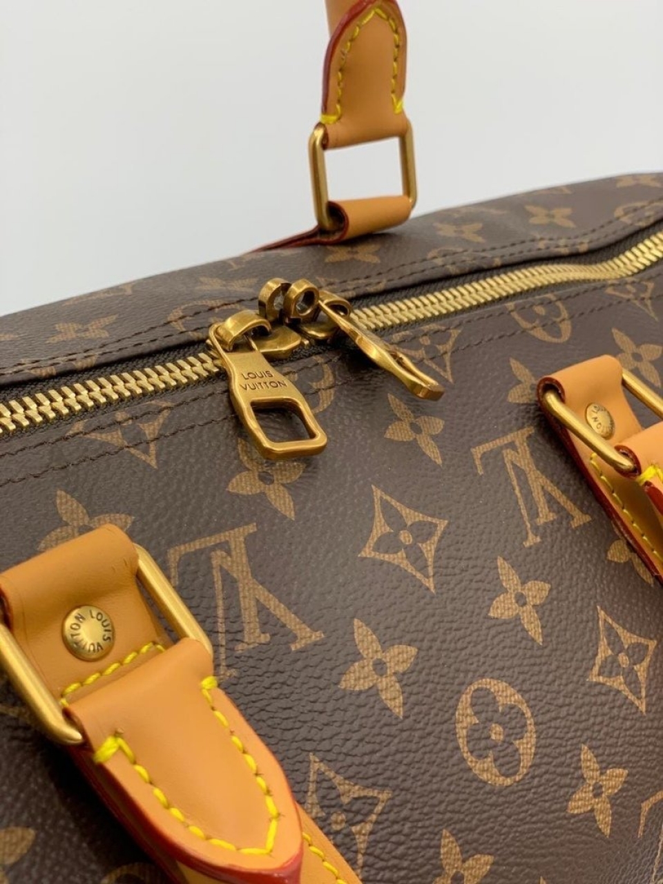 Сумка Louis Vuitton